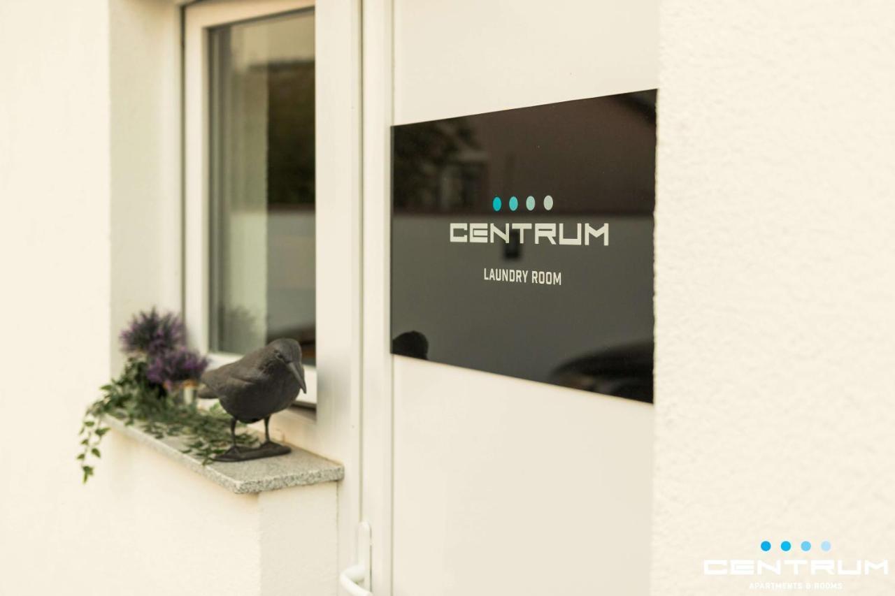 Centrum Ösek Dış mekan fotoğraf