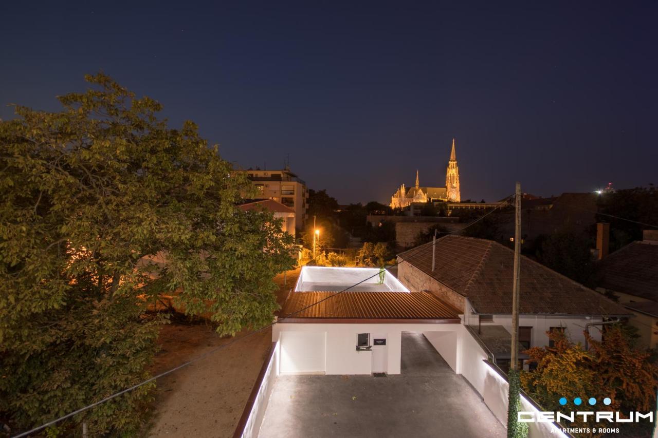 Centrum Ösek Dış mekan fotoğraf